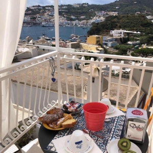 Ponza Suite COD. CIN: IT059018C1FU7SK5NY